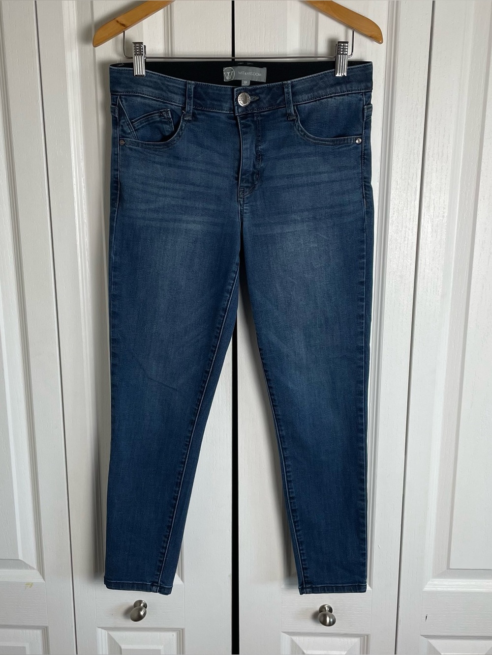 Wit & Wisdom “Ab” Solution Skinny Jeans Women’s 8P Blue Denim Medium Wash Ankle